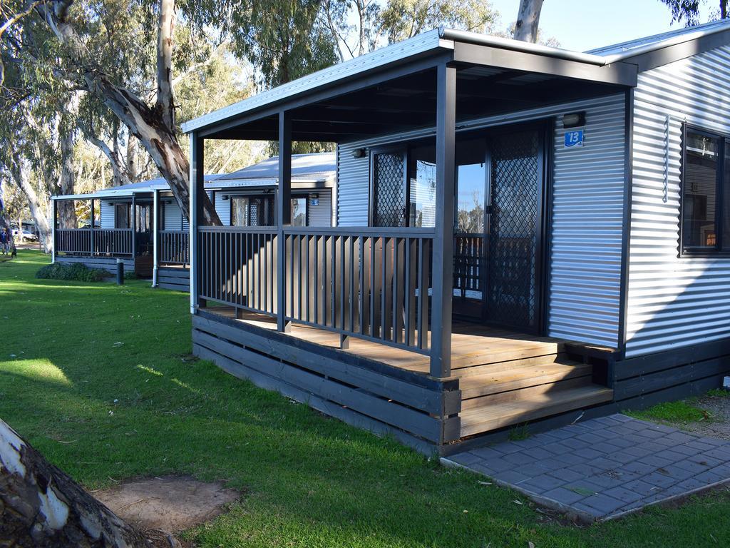 Cohuna Waterfront Holiday Park Buitenkant foto