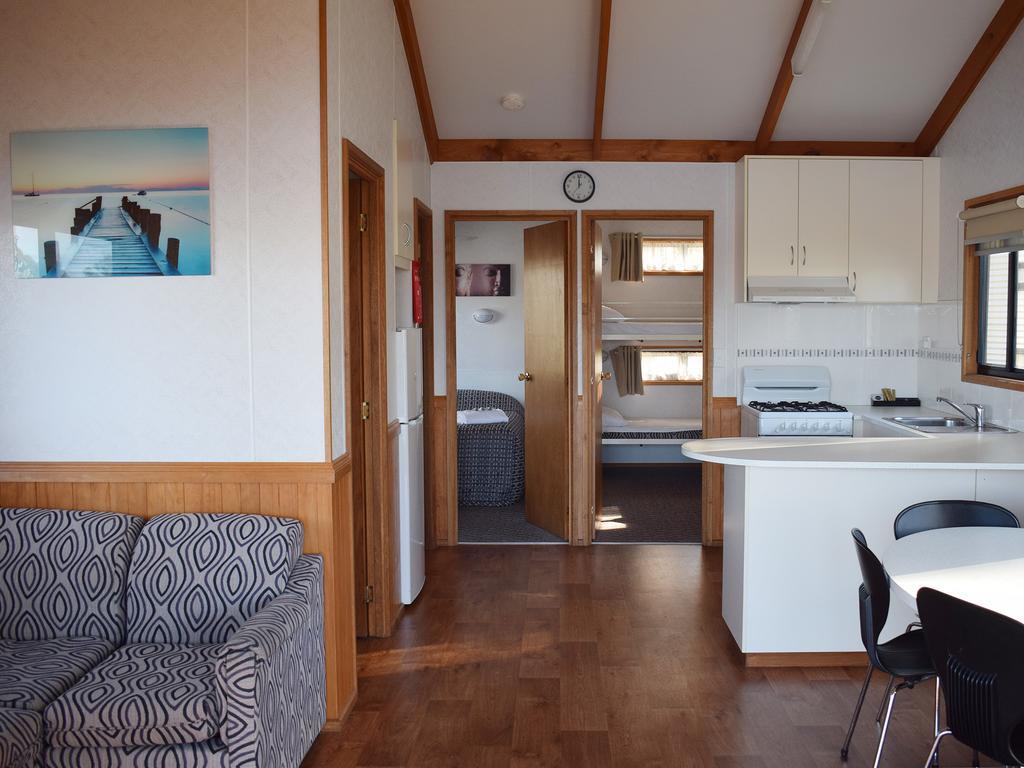 Cohuna Waterfront Holiday Park Buitenkant foto